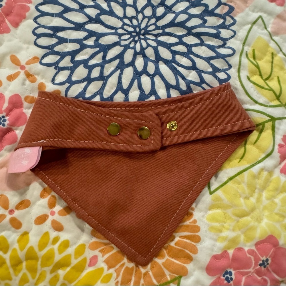 New sun dog bandana snap on 13 in - Picture 2 of 4